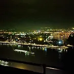 Haus Am Rhein Mit Self Check-in Und P كوبلنس